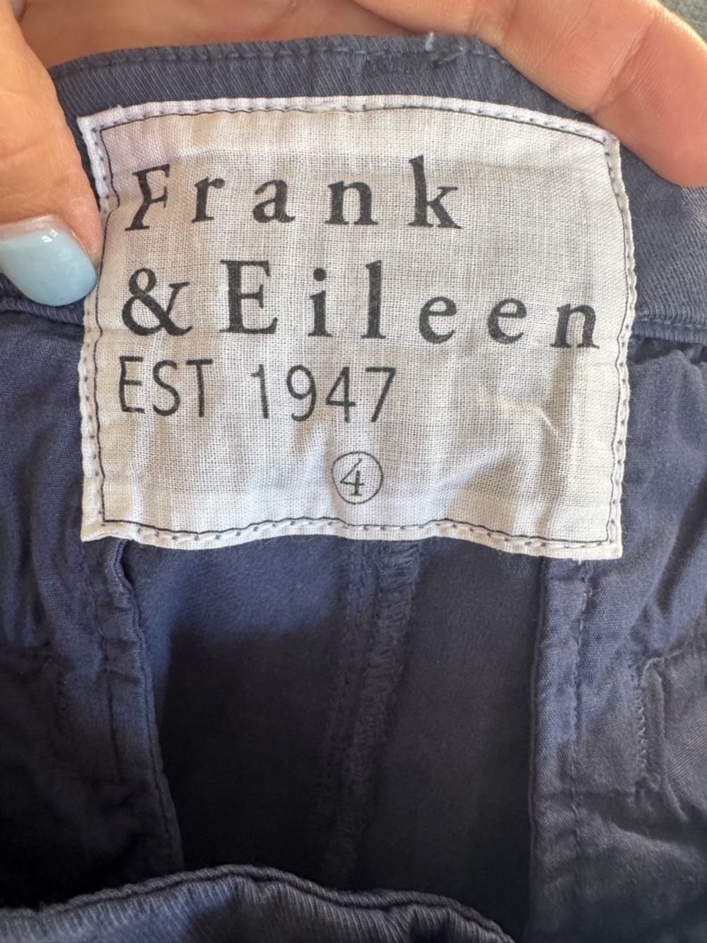 Frank & Eileen Navy Blend Straight Leg Pants 97% Cotton Classic Minimalist Sz 4 - Picture 8 of 9